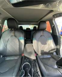 A picture of TOYOTA CAMRY