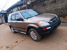 A picture of First pure body 2003 model registered Honda CRV