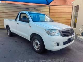 A picture of 2015 Toyota hilux 2 5 d4d