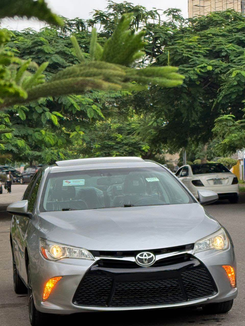A picture of Toyota Camry 2016 XSE