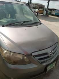 A picture of Mazda mpv