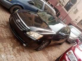 A picture of Toyota Avalon 2008