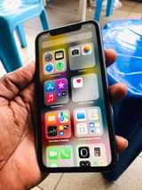 A picture of 128gb IPhone 11