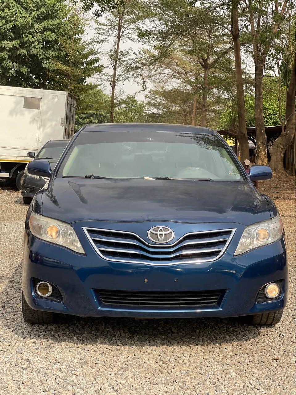 A picture of 2009 Toyota Camry upg to 2011 7.5m