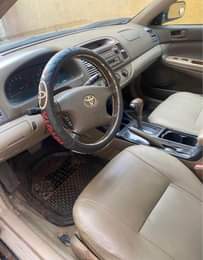 A picture of Toyota Camry 04