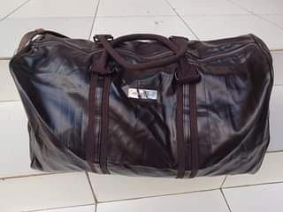 A picture of Dar Brown Soft Leather Safari Bag