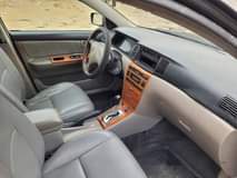 A picture of Toyota Corolla Le 06