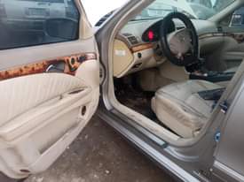 A picture of 07 E350 BENZ
