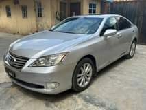 A picture of 2010 ES350 REGISTERED and briefly used first body and accident