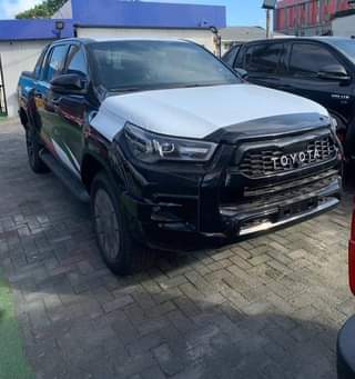 A picture of GOOD DEAL Brand New 2023 Toyota Hilux GR Sport Clean