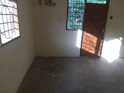 A picture of KINAPANGISHWA CHUMBA SINGO