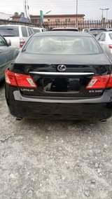 A picture of 2007 Es 350 07 model