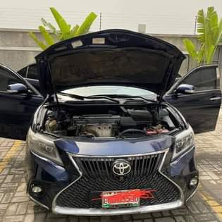 A picture of 2010 Toyota Camry Camry Muzzle