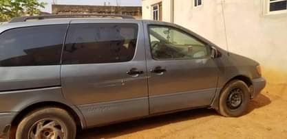 A picture of Toyota Sienna