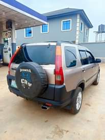 A picture of Honda CR V 09133605046