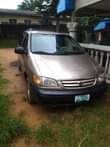 A picture of Toyota sianna