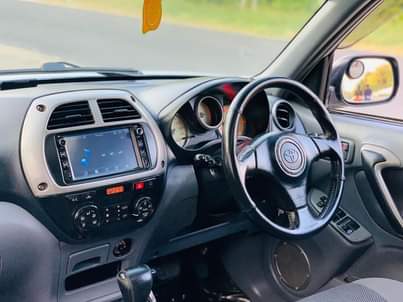 A picture of TOYOTA RAV4 KILL TIME