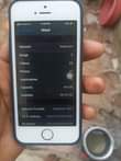 A picture of Iphone sE gb64