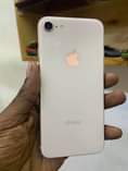 A picture of Iphone 8 GB 64