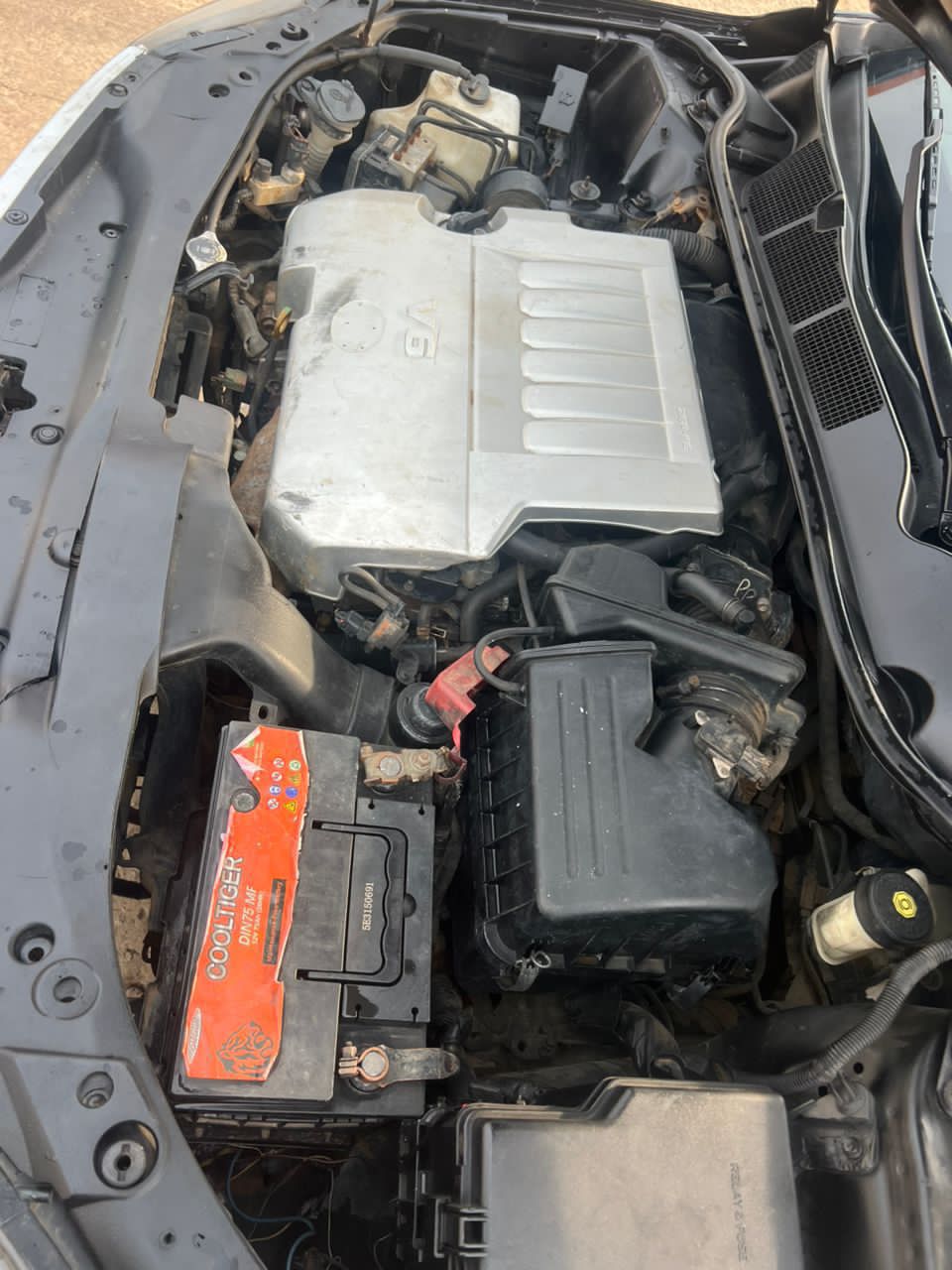 A picture of Toyota venza 010 toks
