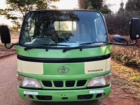 used toyota toyoace