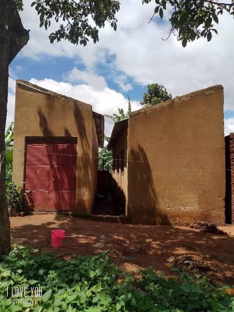 A picture of 6 SINGLE ROOMS FOR SALE 20M LOCATED IN WAKISO BAKKA