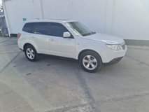 A picture of subaru forester pearly