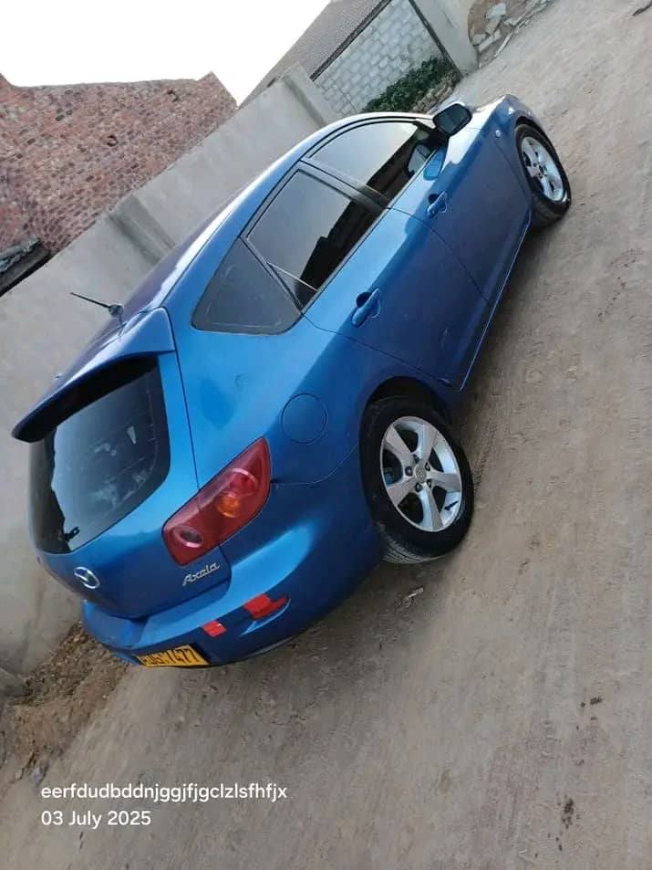 mazda axela