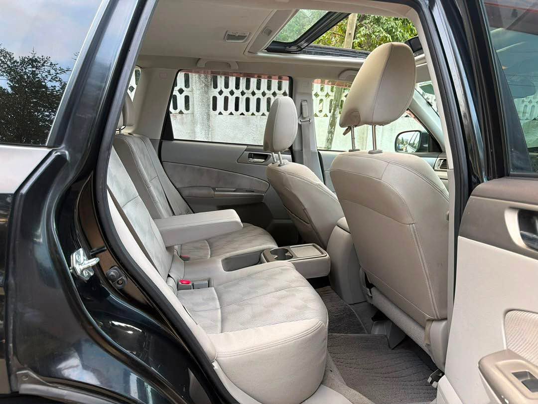 A picture of 2010 SUBARU FORESTER TSH 28 800 000 CALL 0653176935