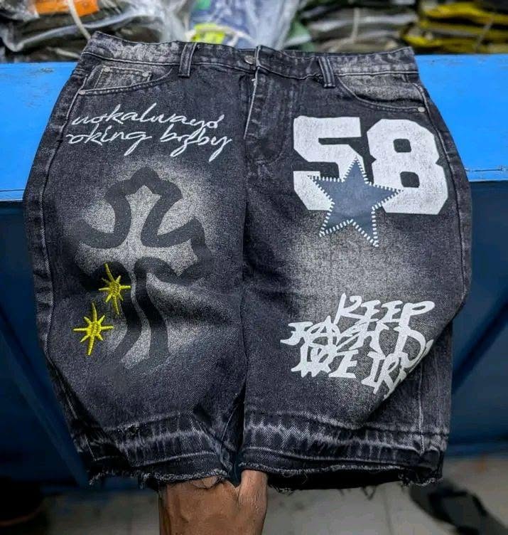 A picture of MEN SHORT S