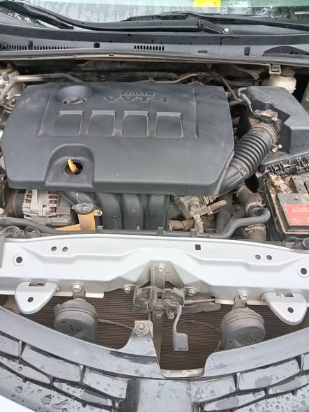 A picture of 2014 TOYOTA COROLLA