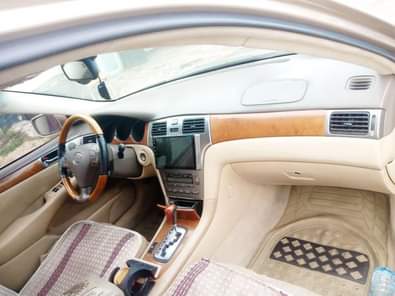 A picture of KB AUTOs first body Lexus Es330 YEAR 2006 model Neatly