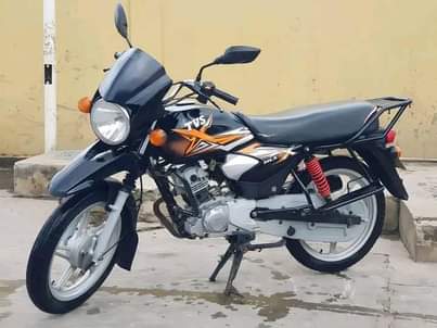 A picture of TVS HLX 150