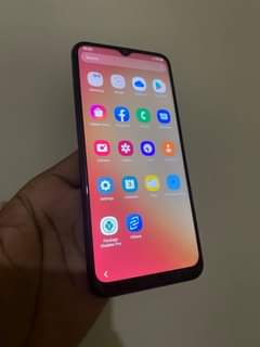 A picture of Samsung A04