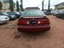 A picture of 2001 Toyota Camry