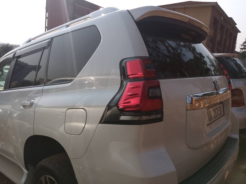 A picture of Toyota Land Cruiser Model 2021 Petrol Engine 0787181703 0704482571 Whatsapp