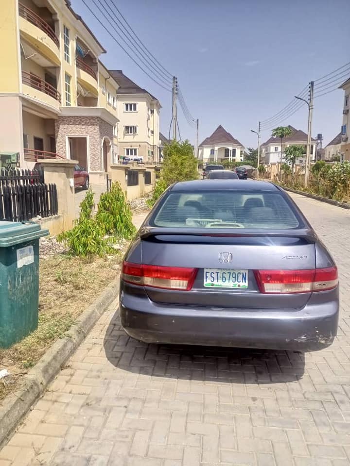 A picture of Honda Accord 2004 V4 2.4