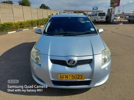 used toyota auris