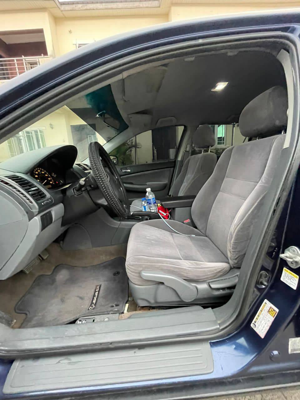 A picture of Honda dc