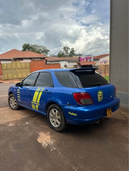 A picture of SUBARU IMPREZA ON SALE 10M NEGOTIABLE CALL 0701057114 0761990442