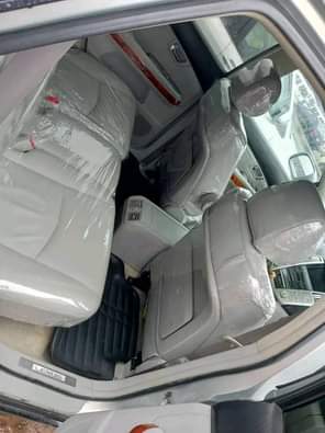 A picture of Highest grade Lexus RX 330 Everything is intact and untouched