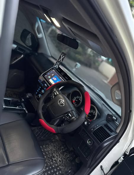 A picture of NAITUPA LANDCRUSER PRADO 150 ERP bei 89mil maongezi GARI IMETUNZWA