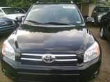 A picture of TOKUNBO VERY NEAT TOYOTA RAV4 2005 MODEL