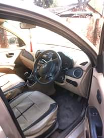 A picture of Hyundai i10 2010 October 2025 October