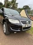 A picture of Volkswagen Tourag 2008