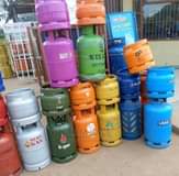 A picture of Gas refill and complete sets