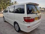 A picture of TOYOTA ALPHARD