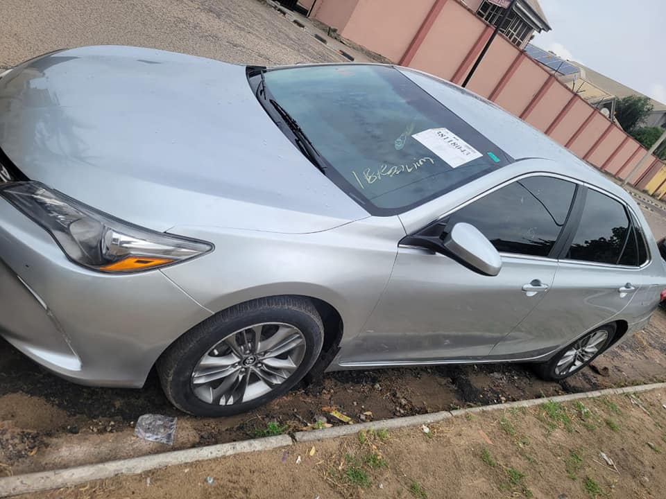 A picture of Toyota camry 2017