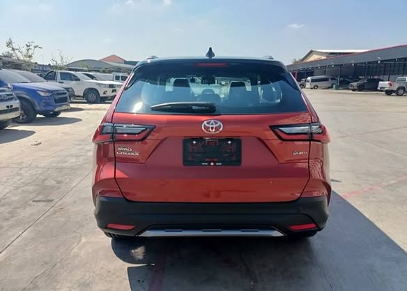 A picture of 2026 TOYOTA SUV PREMIUM LUXURY YARIS CROSS 1 5 2WD