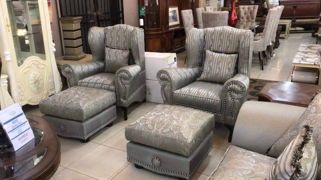 classifieds/furniture sofas